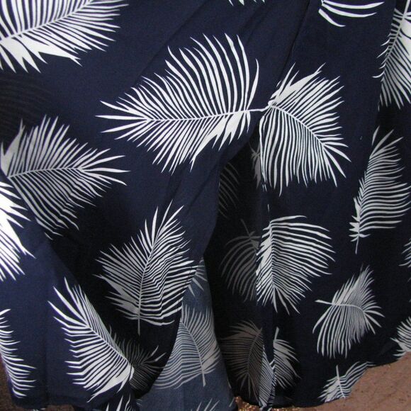 NWT BloomChic navy and white dress 18/2X - Picture 4 of 11